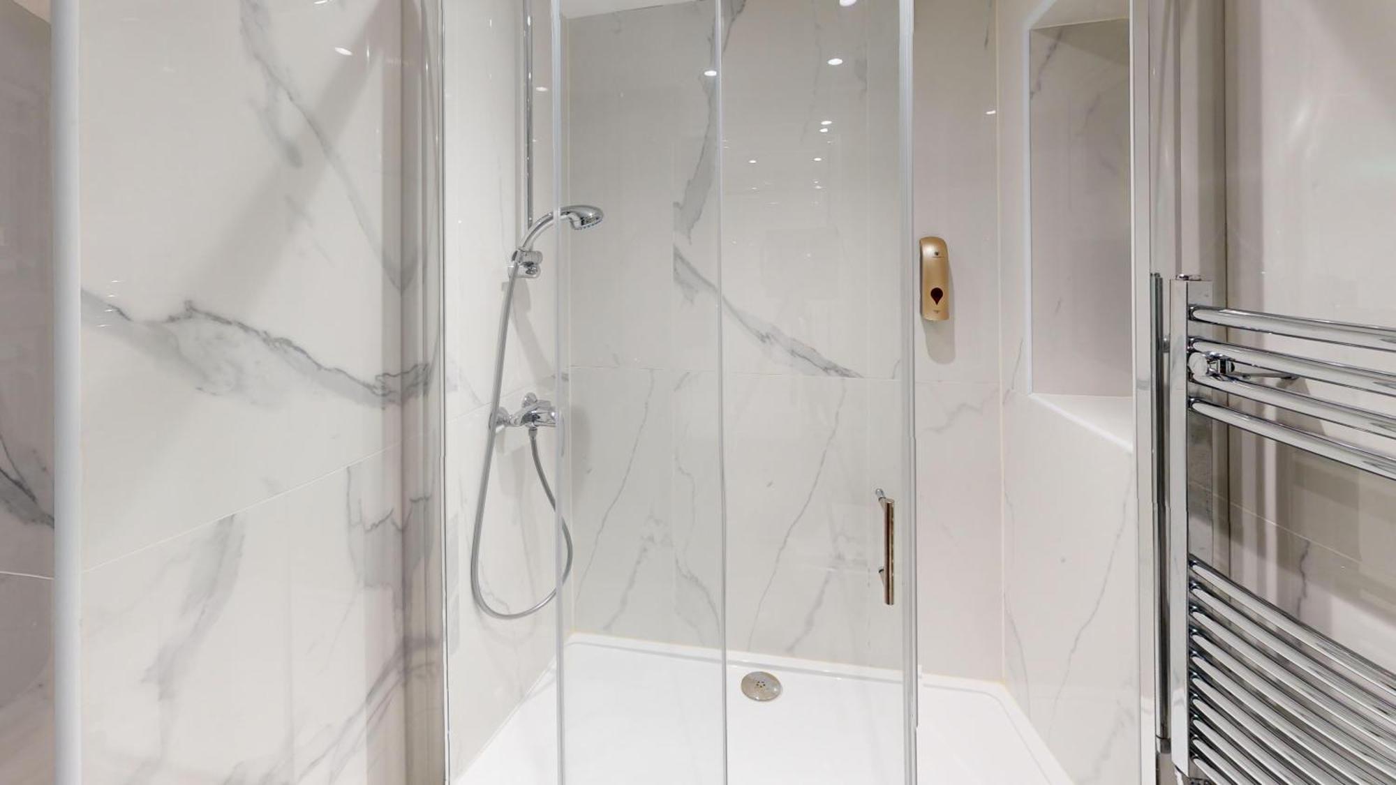 Msk Premium Apartment London Luaran gambar